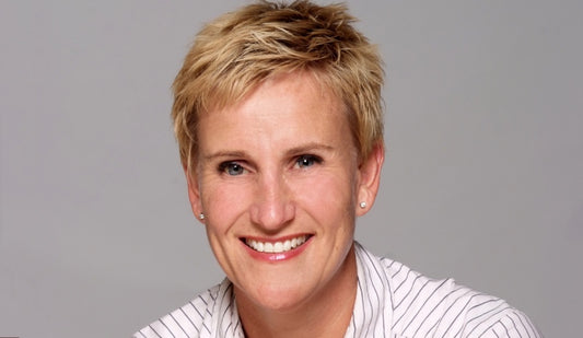 Ep 50 Lawyer Sue Botrell explains how many companies are overcomplicating Contractors