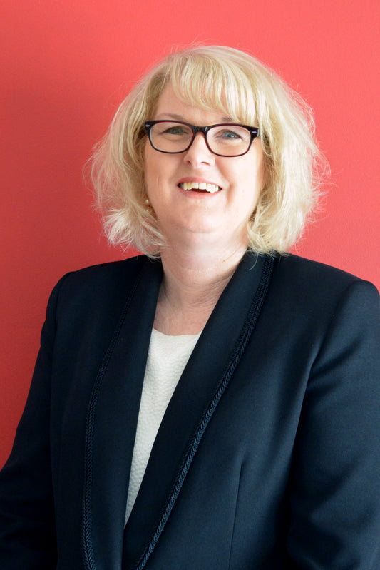 Ep 33 Tap into Dr Susanne Bahn's innovative online safety & mental health program